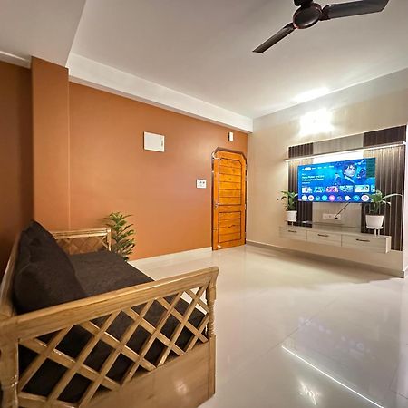 Earthly Luxe Apartment Siliguri Exterior photo